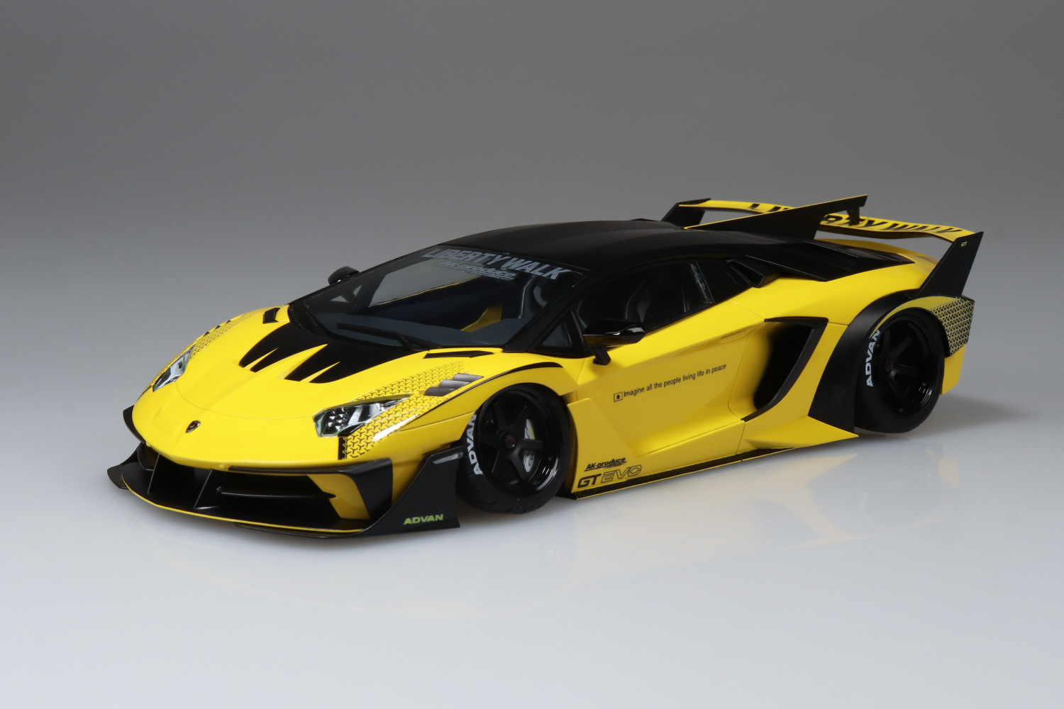 Aoshima 1/24 Liberty Walk #25 LB-SILHOUETTE WORKS Lamborghini Av