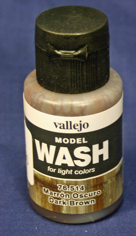 514 Dark Brown Model Wash - Click Image to Close