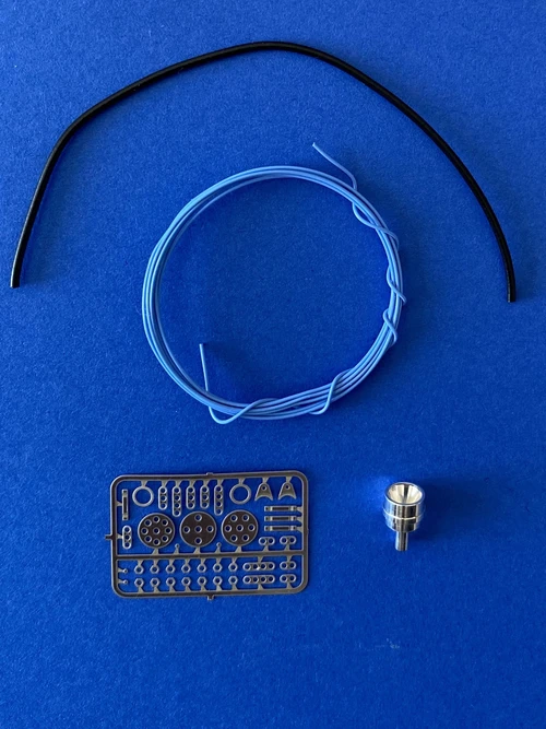 Detail Master 1/24-1/25 Wired Distributor Standard Kit Lt Blue
