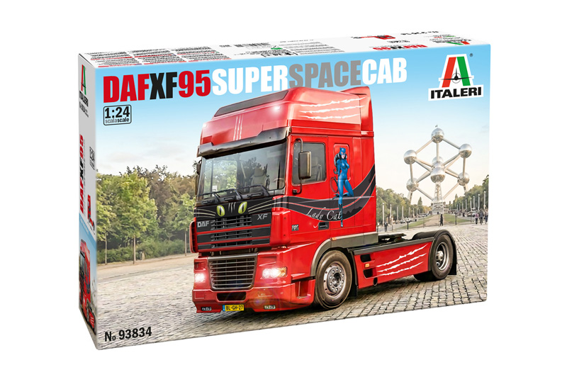 Italeri 1/24 DAF XF 95 SUPER SPACE CAB